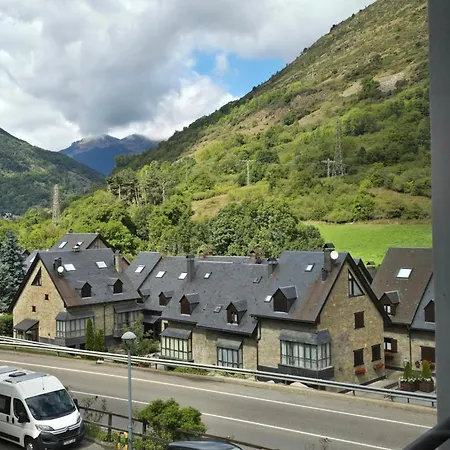 Tuca 2 Baqueira, Totalmente Equipado Apartment